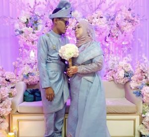 019914EE 537F 4359 801E AC204107DF40