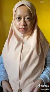 Wanita Kenit Tidak Percaya Mampu Mengandung Dan Melahirkan Zuriat Sendiri Kerana Fizikal Yang Tidak Sama Seperti Individu Lain Yang Normal 10 buyah33